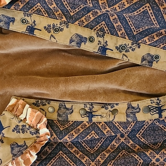 Kate Quinn Button Up light jacket - Picture 8 of 9